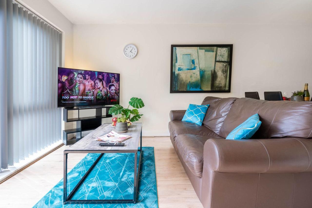 City Centre Townhouse - 3 Bedrooms - Garage - Parking - Top Rated เบอร์มิงแฮม ภายนอก รูปภาพ